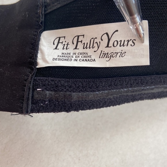 fit Fully Yours l Black Strapless Bra - Picture 6 of 7